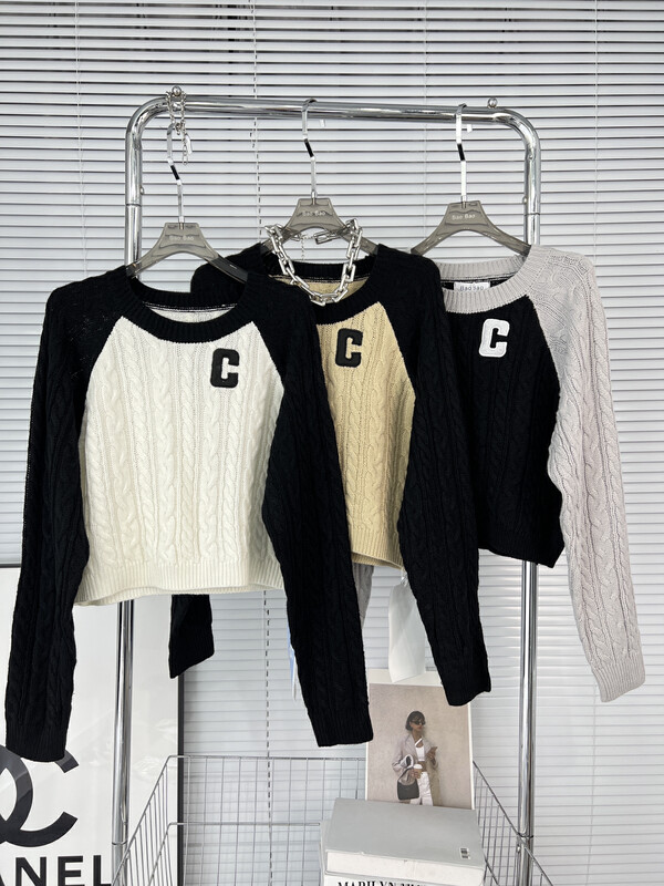 New in autumn! [BAOBAO (FAN FAN)] round neck color-blocking versatile letter knitted sweater 0729# OZQ