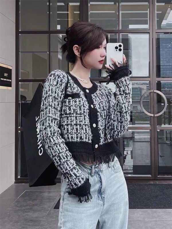 New in autumn!【BINGBING】Korean version of long-sleeved plaid knitted cardigan 8610# XYJ