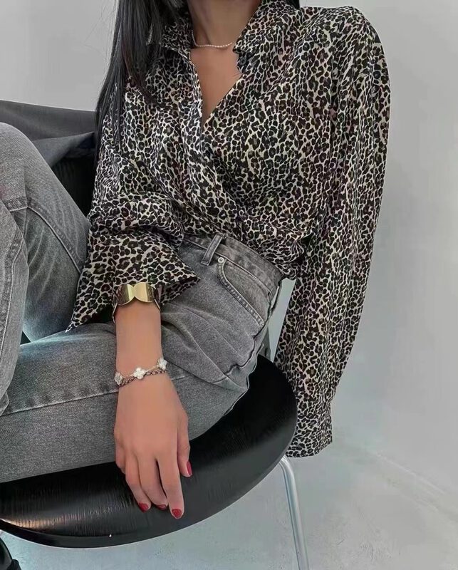 New in autumn! [GDN] Leopard Print Versatile Fashionable Denim Shirt B381# OZQ