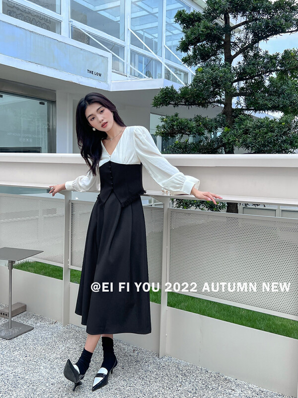 New in early autumn! [EI FI YOU] Palace style stitched top + slim A-line skirt suit 5133# LSL