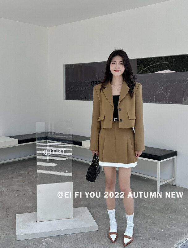 New in early autumn! [EI FI YOU] Korean fashion suit + temperament slim skirt suit (with belt) 5128# LSL
