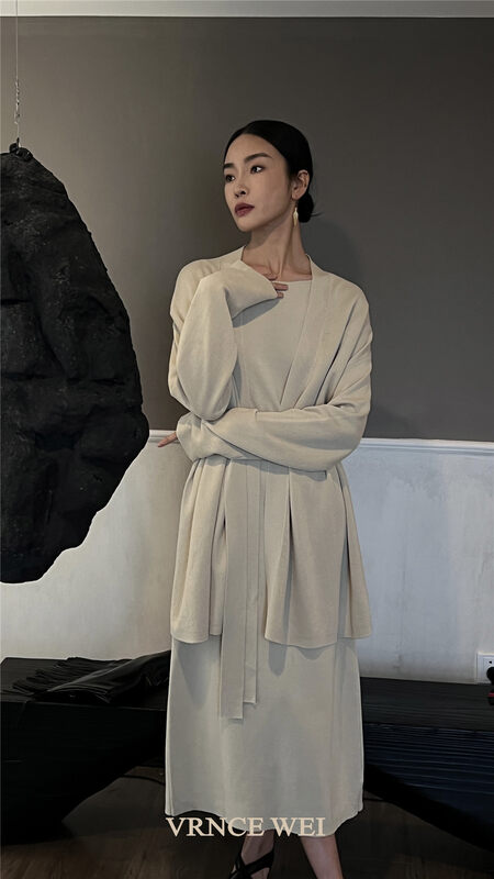 New in autumn! [VRNCE] Big-name minimalist Korean version design all-match knitted cardigan (with belt) 7316C# XYJ