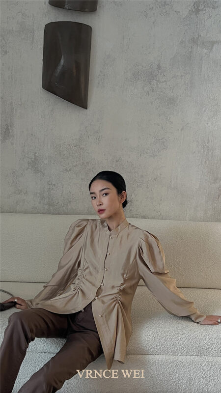 New in early autumn! [VRNCE] Puff sleeve pleated fashion all-match shirt 5358A# XYJ