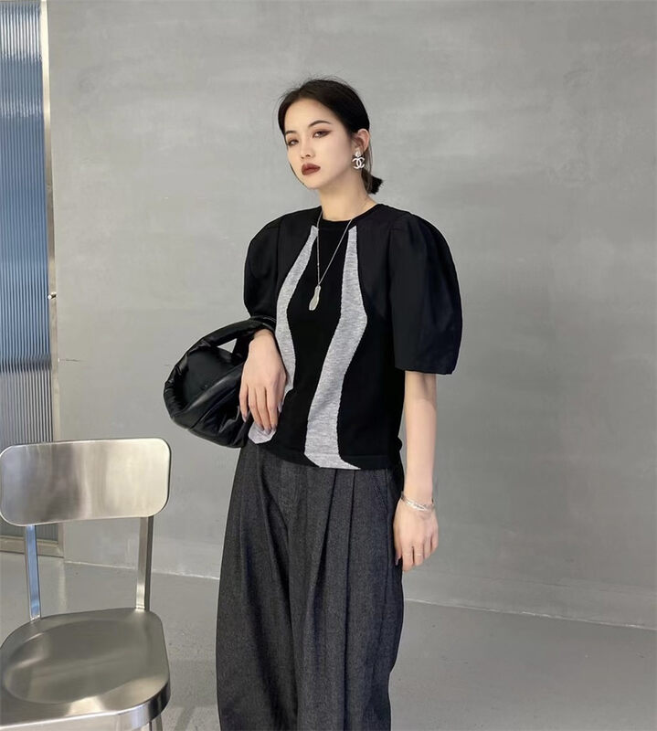 New in autumn! [HYSO] High-quality design stitching sleeve knitted sweater 70137# XJ