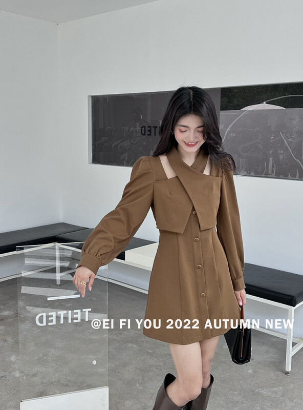 New in early autumn!【EI FI YOU】French halterneck design dress 5157# LSL