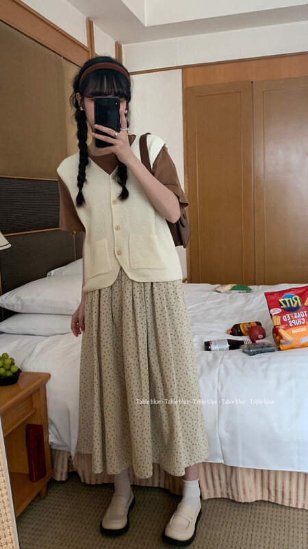New in autumn!【TABLE BLUE】Korean version of retro corduroy printed skirt 3073# LSW