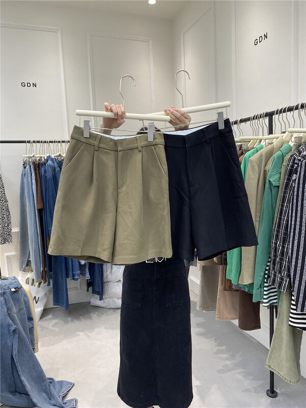 New in autumn! [GDN] Fashionable solid color pleated all-match casual shorts F015# OZQ