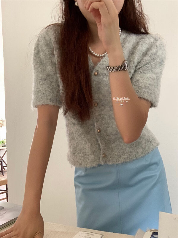 New in autumn!【IN BY IN】V-neck solid color short-sleeved knitted cardigan 0958# ZJY