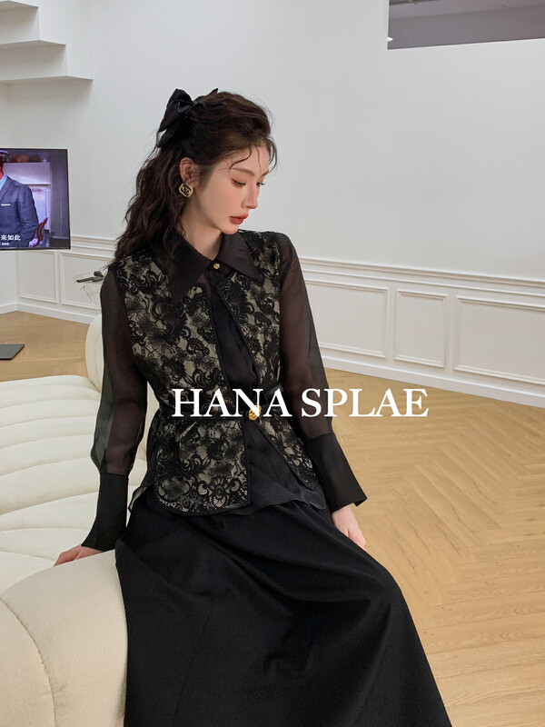 New in autumn! [HANNA Hanna] Elegant lace embroidered cardigan (with belt) H10359# JHY