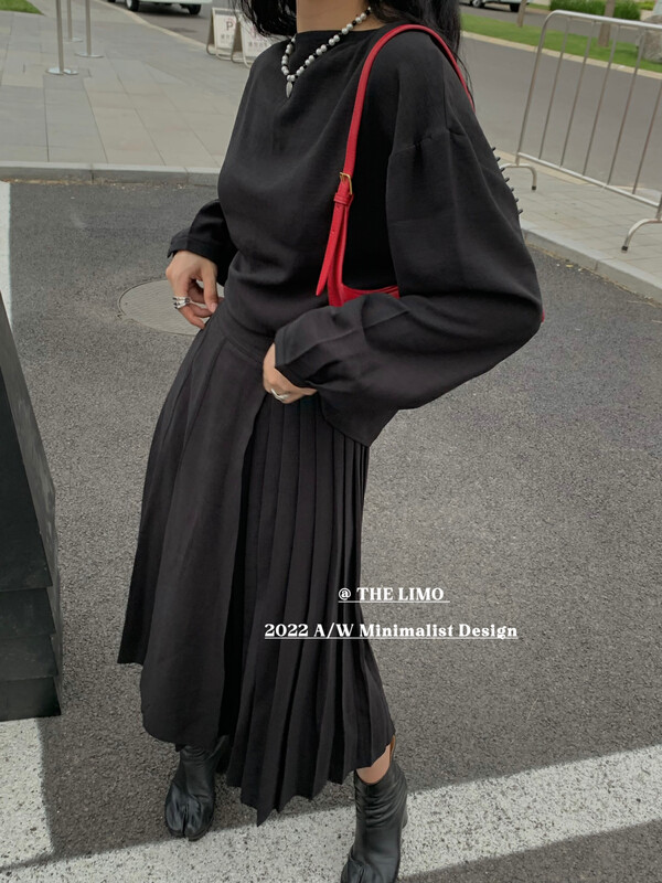 New in early autumn! [THE LIMO] Korean fashion shirt + pleated skirt suit 6821# XYJ
