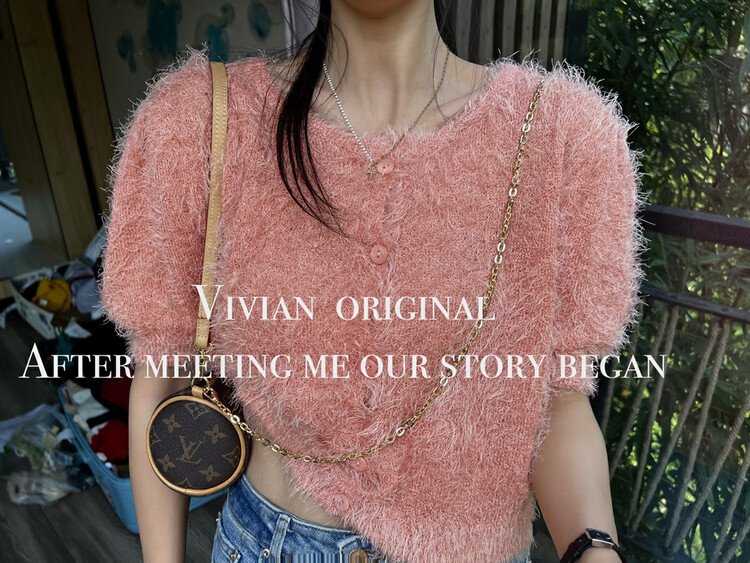 New in early autumn! [VIVIAN] Simple solid color all-match small shirt V6002# ZXX