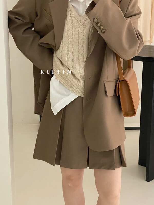 【KITTIN】Korean Pleated Short Skirt 675# FHX