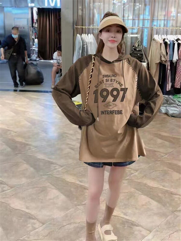 New autumn models! [Jinhan] stitching fashion loose sweater 8139# GYJ