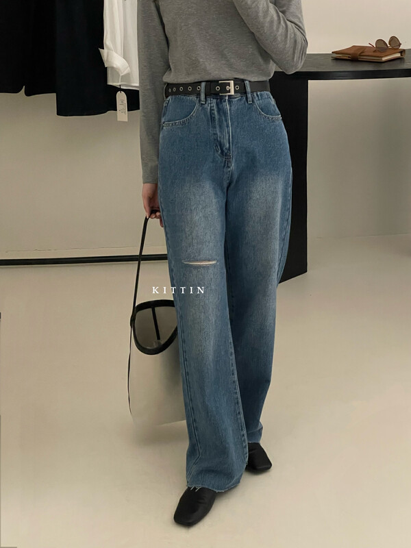 【KITTIN】Korean version all-match denim ripped jeans 955
