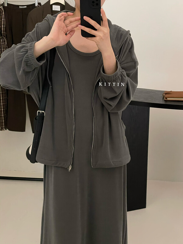 【KITTIN】Korean Corduroy Sweatshirt 259