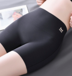 Cat people seamless safety pants women's anti-running without curling summer belly and hips thin section four corners large size high waist boxer