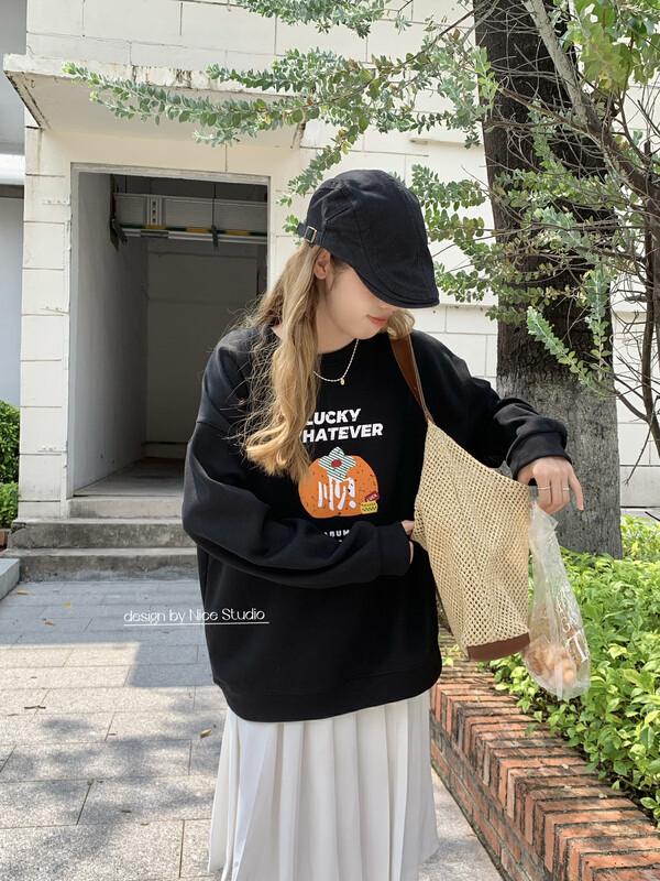 New in autumn! [NICE STUDIO] Korean version of the fun pattern loose sweater 09137# ZXL
