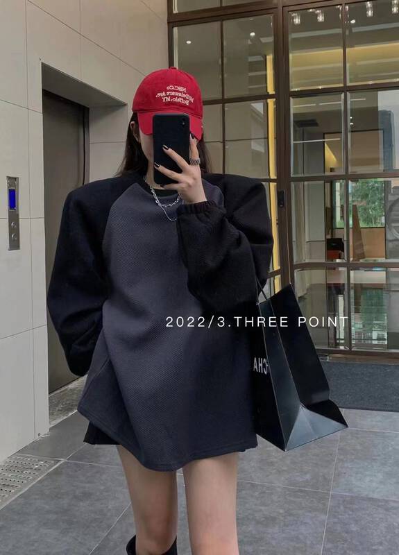 Autumn is new! [3.THREE POINT] Slit color matching loose sweater 6112# ZXL