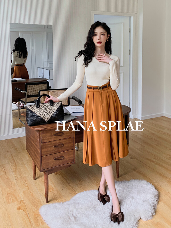 New in autumn! [HANNA Hanna] V-neck long-sleeved bottoming sweater H10319# JHY
