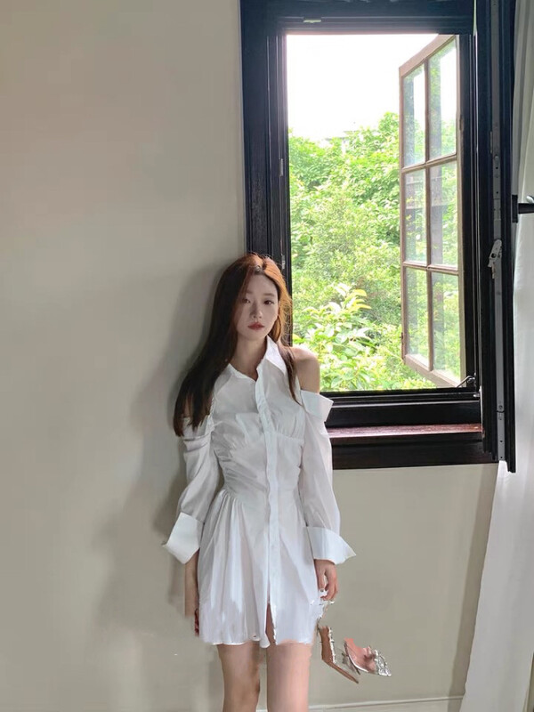 Autumn is new!【W DESIGN】Korean version of temperament and femininity, off-shoulder and waist-slim shirt dress 71551# WPL