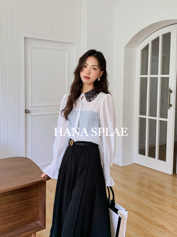 New in early autumn!  [HANNA Hanna] French heavy industry beaded temperament shirt H10206# JHY