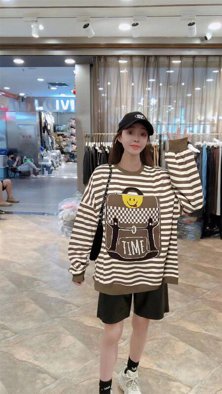 New in autumn! [Jinhan] pattern striped loose large sweater YS1-8168# GYJ