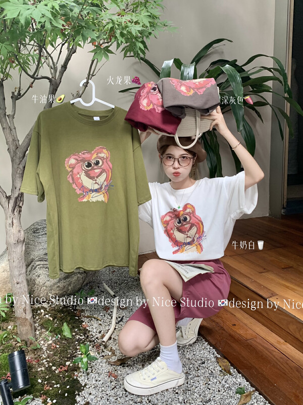 New in autumn! [Nice Studio] Round neck strawberry bear print age-reducing short-sleeved T-shirt 81017# ZXL