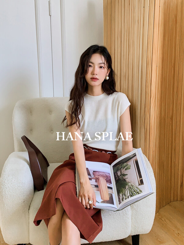 New in autumn!  【HANNA Hanna】Casual and simple slim slim knitted bottoming shirt H10382# JHY
