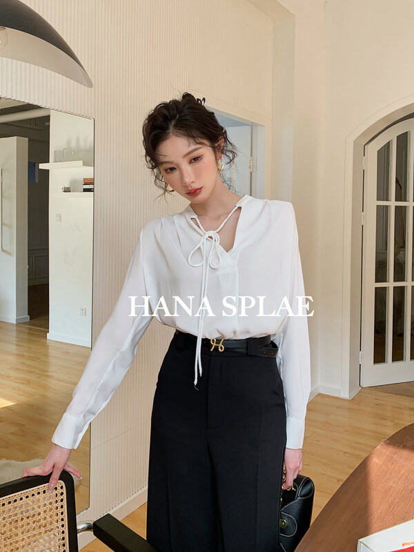 New in early autumn! [HANNA Hanna] Bow Ribbon Pullover Shirt H10300# JHY