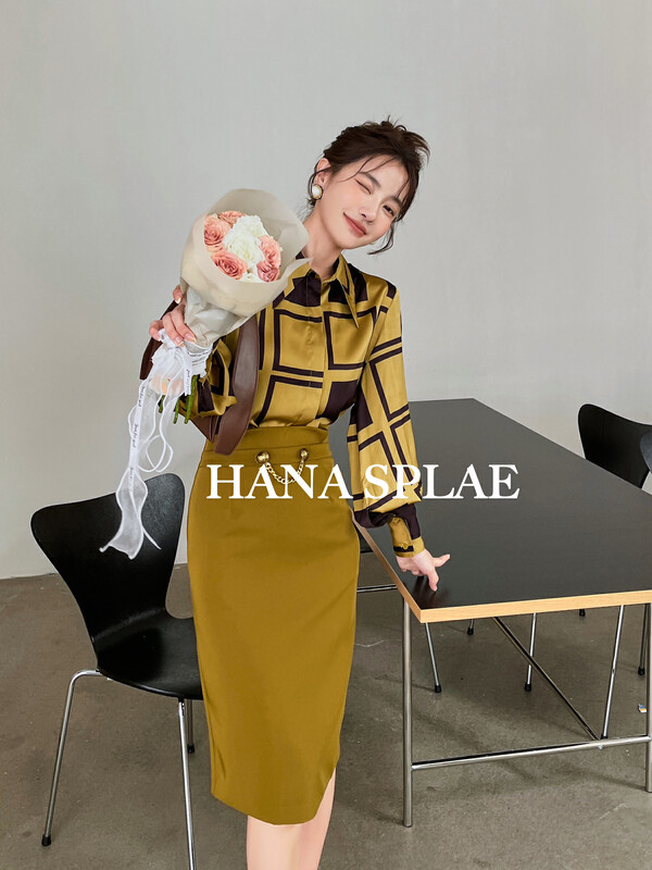 New in autumn! [HANNA Hanna] Elegant, intellectual, light and familiar one-step skirt H3326# JHY