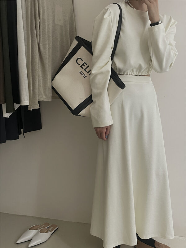 New in early autumn! [IN MODE] Korean version of long-sleeved T-shirt + high waist all-match skirt suit 6965# CLS