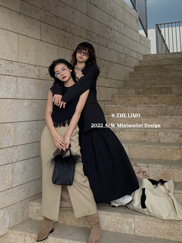 New in early autumn! [THE LIMO] Front mid-slit straight suit skirt 6816# XYJ