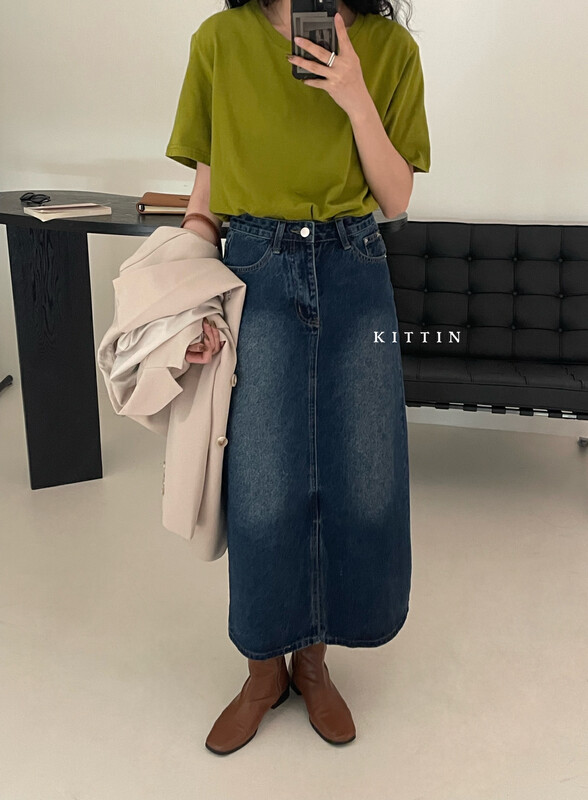 【KITTIN】Korean style front slit casual denim skirt 687