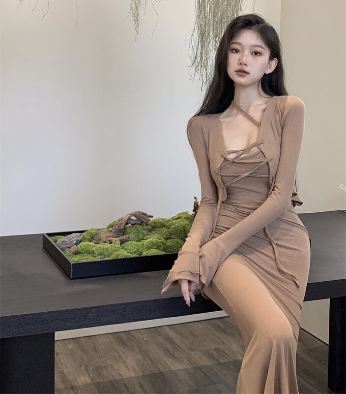 New in early autumn! [XINYUANJIEYI Aragaki Yui] Hot girl hip dress + design solid color small shirt suit 876A# PCZ