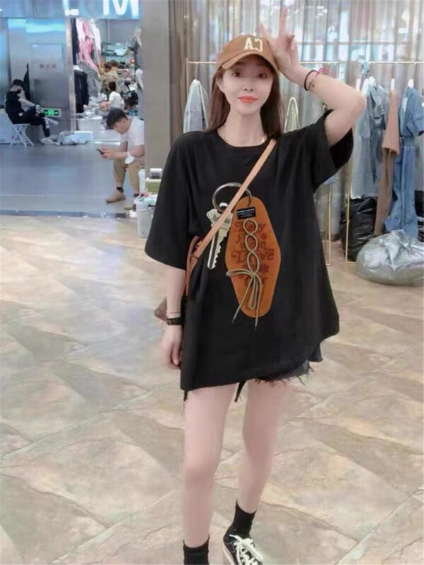 New in autumn! [Jinhan] Keychain print design short-sleeved T-shirt YS1-8142# GYJ