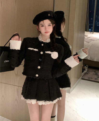 Real shot autumn sexy small fragrance lace stitching woven woolen coat with shoulder pads + high waist skirt women