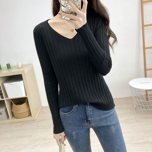 Autumn and winter  new style lazy wind loose pullover v-neck long-sleeved bottoming knitted sweater women's outer top