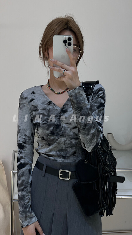 New in autumn!【LINA】tie-dye stretch V-neck tie warm sweater 7088# HJY