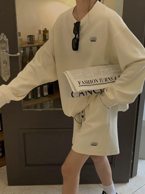 New in autumn! [Rina] Round neck loose sweater + elastic waist casual shorts suit 123V018# ZXX