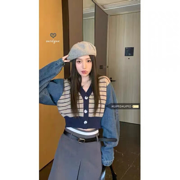 New in autumn! [Xiaofanjia] Korean version of denim stitching sweater knitted cardigan 561# LSW