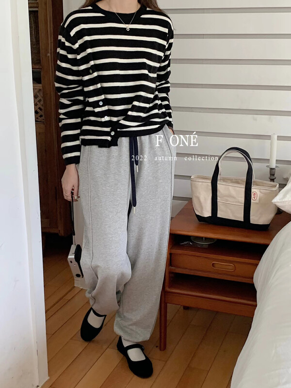 New in autumn!【F ONE】Korean niche design round neck pullover sweater 34083# WPL
