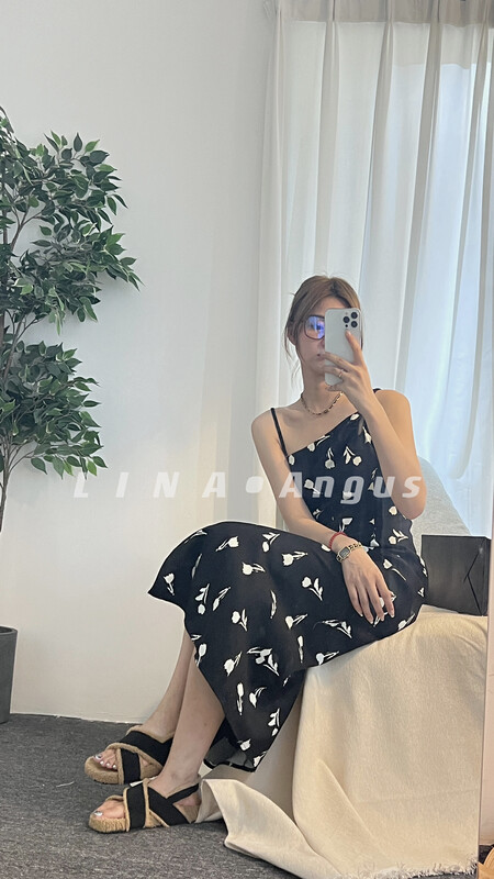 New in autumn!【LINA】Slim-fit slit suspender dress 7086# HJY