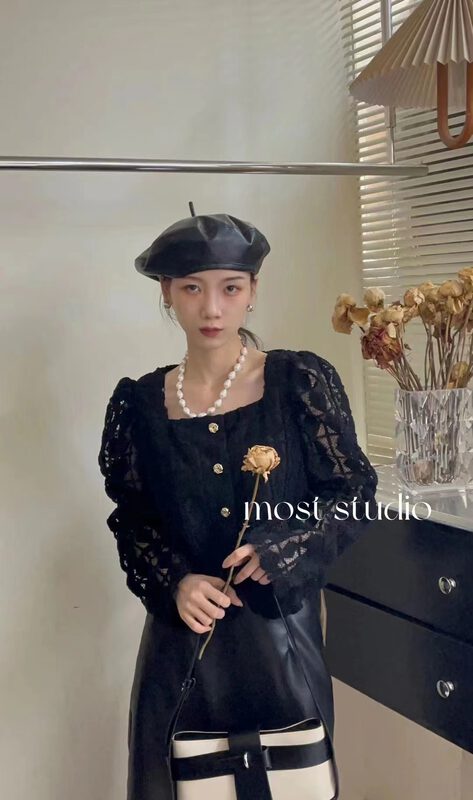Autumn is new! [MOST] Square neck puff sleeves buttoned shirt (only small shirts are sold) 97607# ZJY