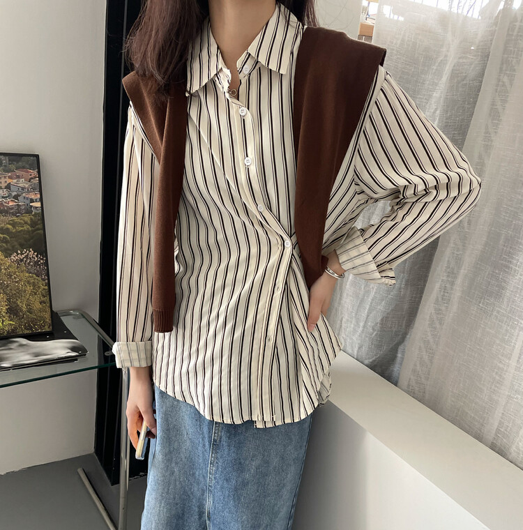 New in autumn! [Xiaofanjia] Striped Korean button-down shirt (with shawl) 528# LSW