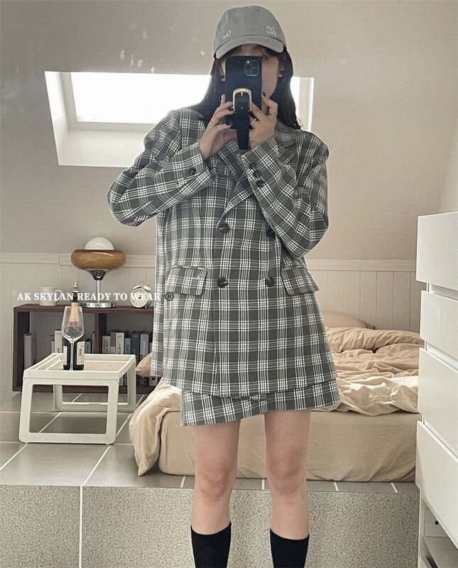 New in early autumn! [A.K SKYLAN] plaid fashion suit + simple slim skirt suit 82700-82701# ZXL