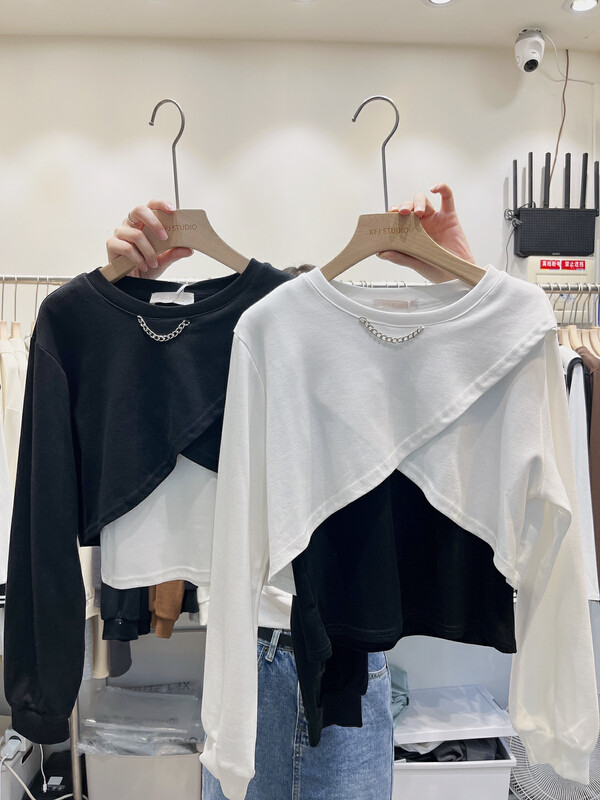 New in early autumn! [Xiaofanjia] Fashionable short round neck long-sleeved sweater + versatile solid color vest suit YS1-508# LSW