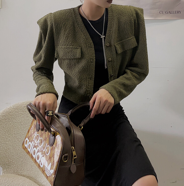 New in autumn! [Xixi] Xiaoxiangfeng Heavy Industry shoulder pads and buttoned shirts 5070# OZQ