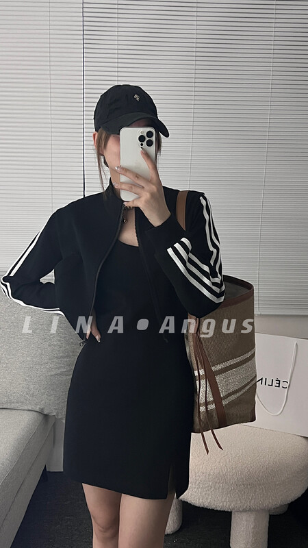 Autumn is new! [LINA] color-blocking sports short jacket + slim vest skirt two-piece suit 7078# HJY
