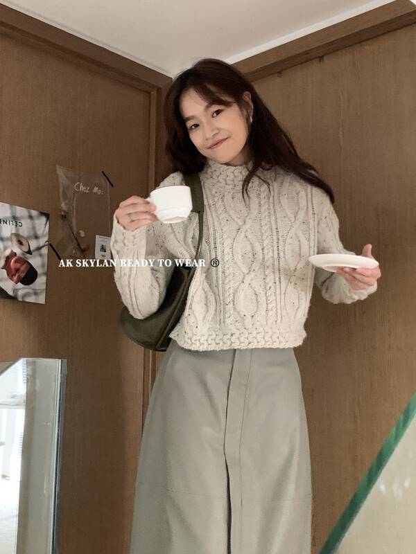 New in autumn!【A.K SKYLAN】Korean version of simple loose warm sweater 10173# HYY