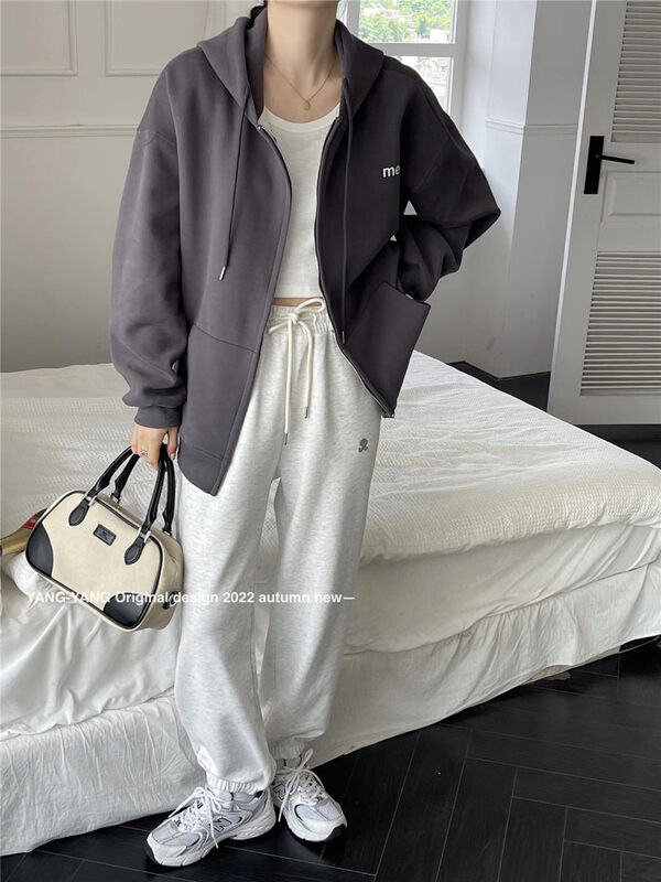 New in autumn! [YANG-YANG] Versatile casual alphabet hooded short jacket C7018# CLS